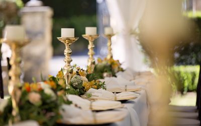 10 Fun and Affordable Wedding Reception Snacks